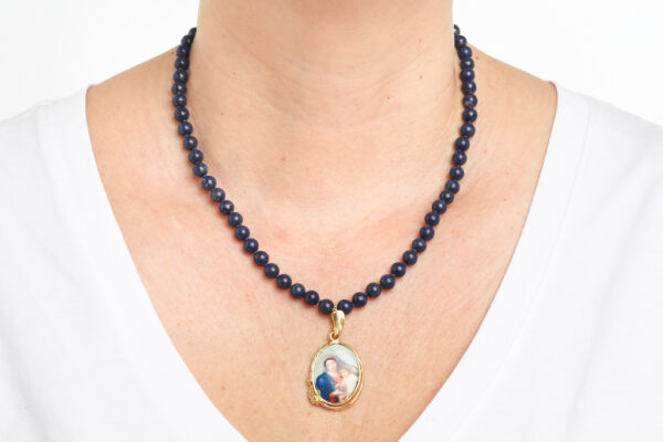 colar 18k fio lapis lazuli e antigo pingente