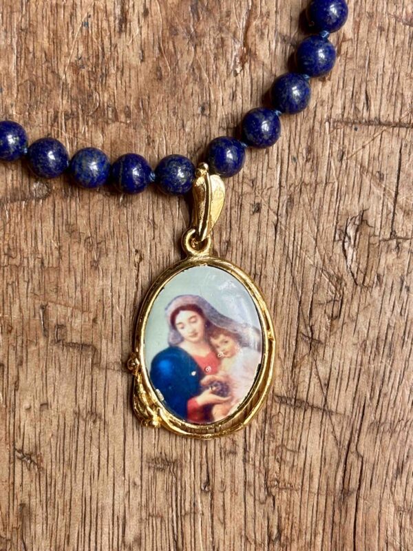 colar lapis lazuli pingente e fecho ouro 18k