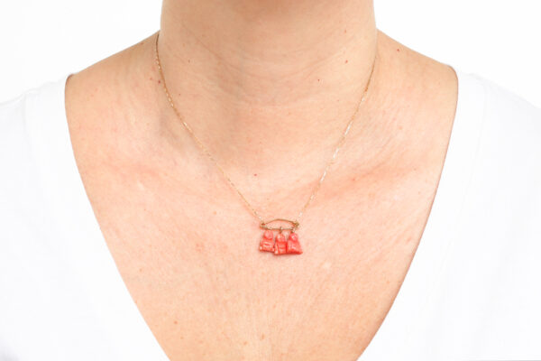 colar ouro 18k e antigo pingente