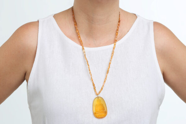 colar ouro 18k com fio de citrino e pingente em quartz