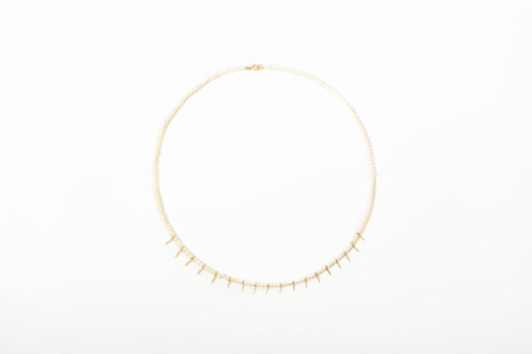 colar ouro 18k mini perolas naturais e entremeios de ouro