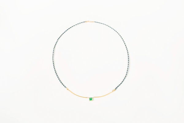 colar ouro 18k corda e esmeralda