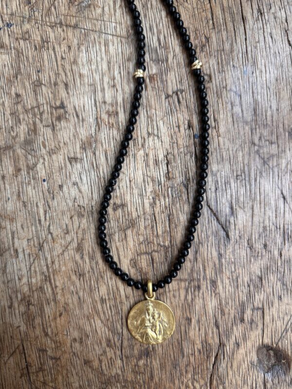 Colar Onix, Ouro 18k e Medalha em Ouro Vermeil - Imagem 3