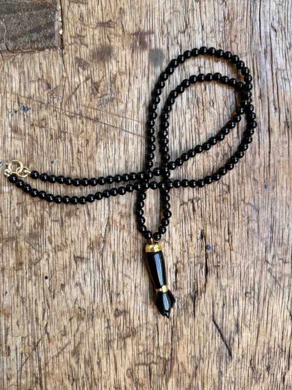 colar onix figa ouro 18k