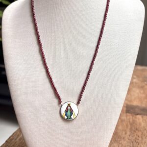 colar granada e antiga medalha nossa senhora das gracas